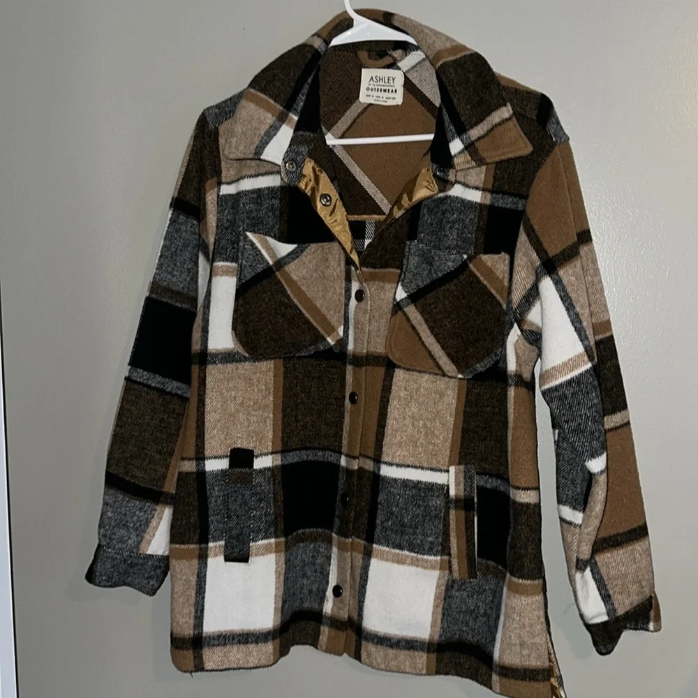 Ashley by 26 International Women’s Plaid Women's Jacket in Brown and Black - Picture 2 of 8